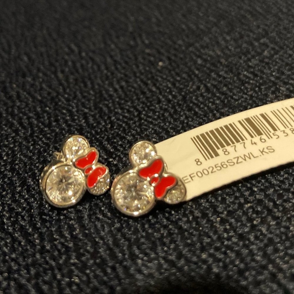 Minnie Mouse Cubic Zirconia Stud Earrings - Picture 1 of 3